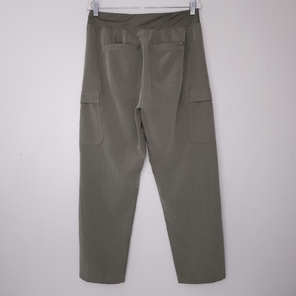 FIGS Ukwala High-Waisted Cargo Scrub Pants LP LARGE Petite - Picture 2 of 4